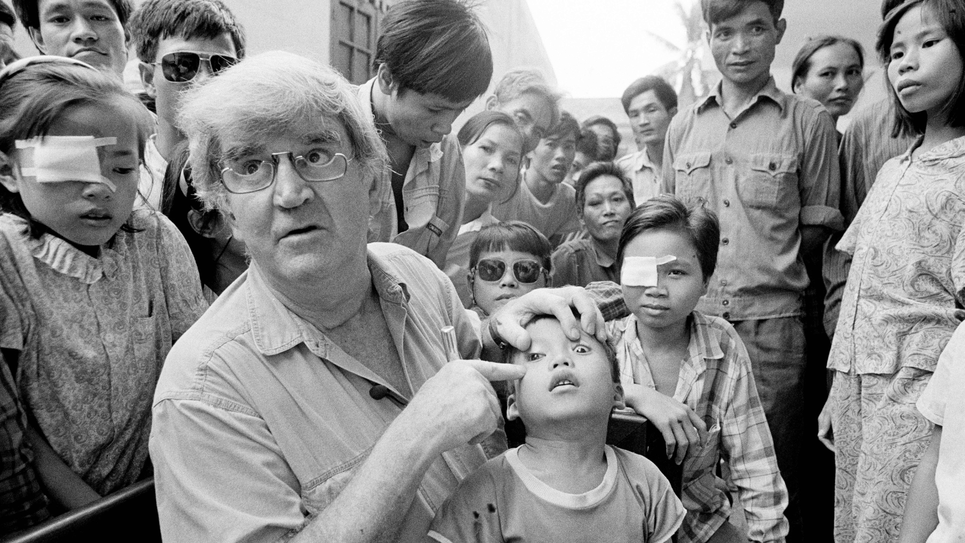 Fred Hollows with Giap in Hanoi, Vietnam