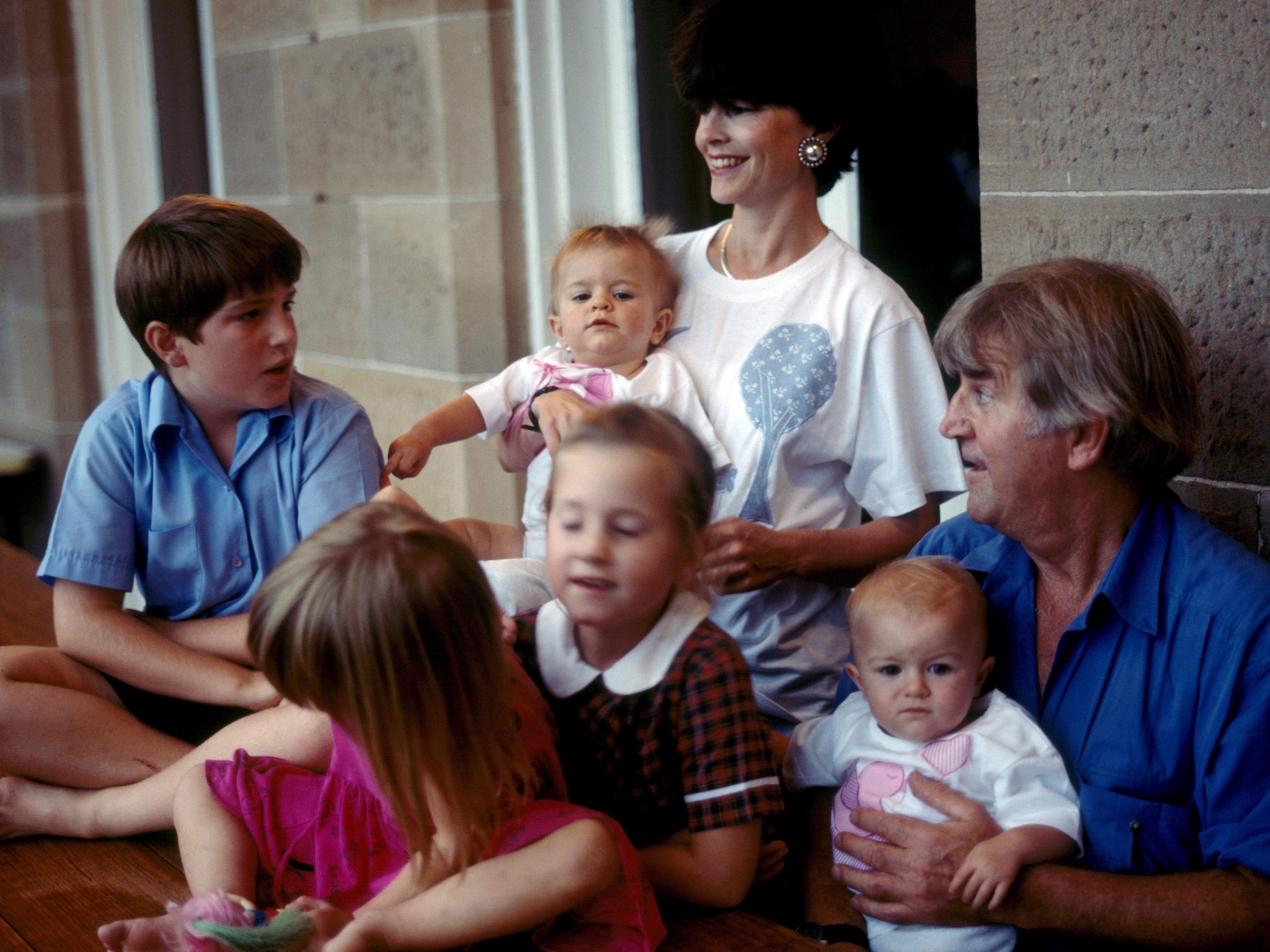 Fred and Gabi Hollows with their children at Farnham House.