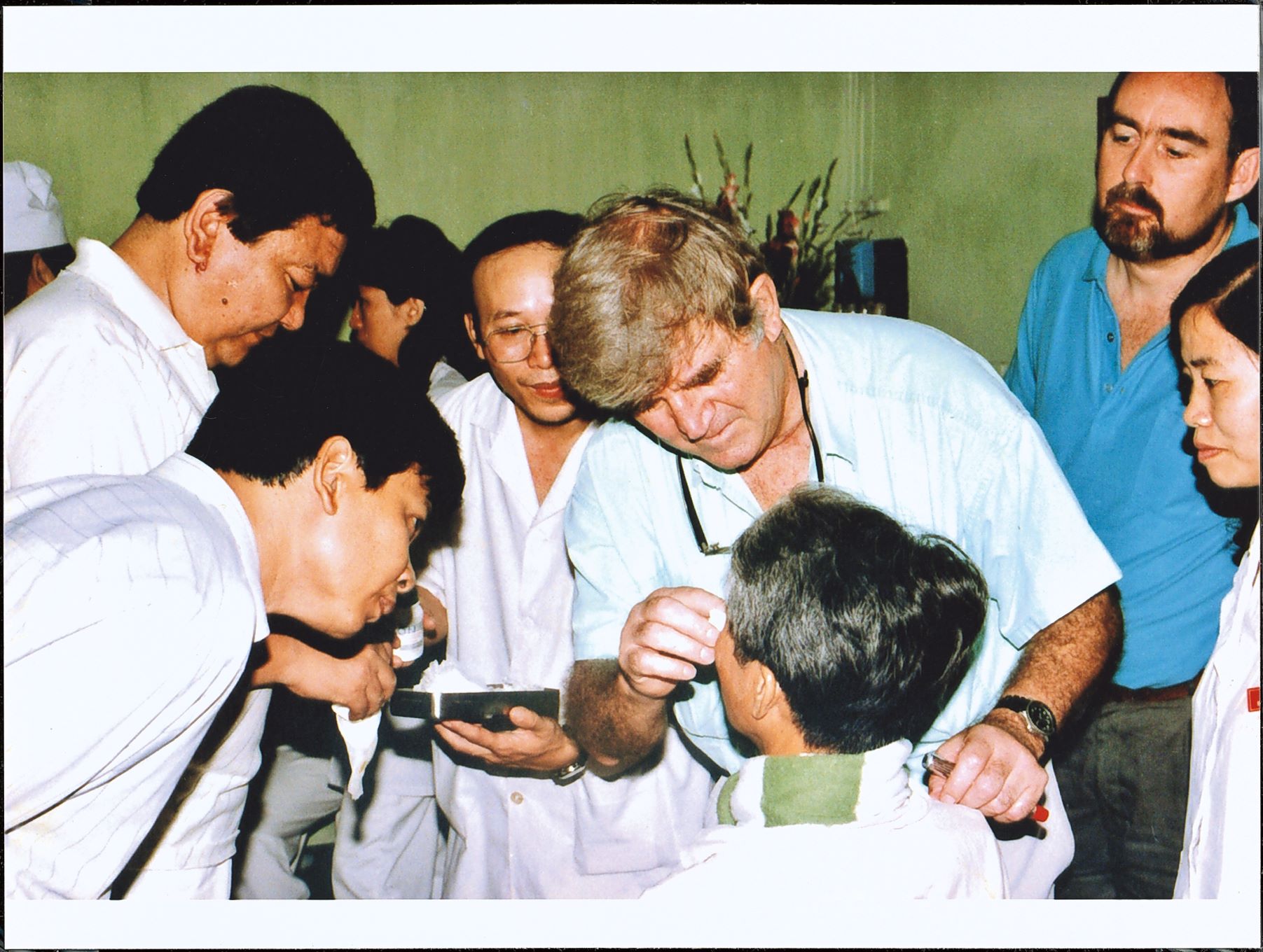 Mr Joe Dalzell, Dr Sanduk Ruit and Fred Hollows at a cataract training workshop in Hanoi, Vietnam.