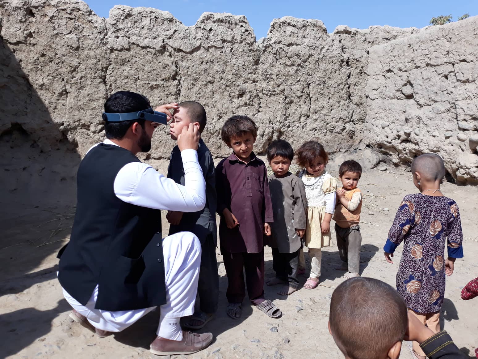 Children get their eyes tested in Afghanistan