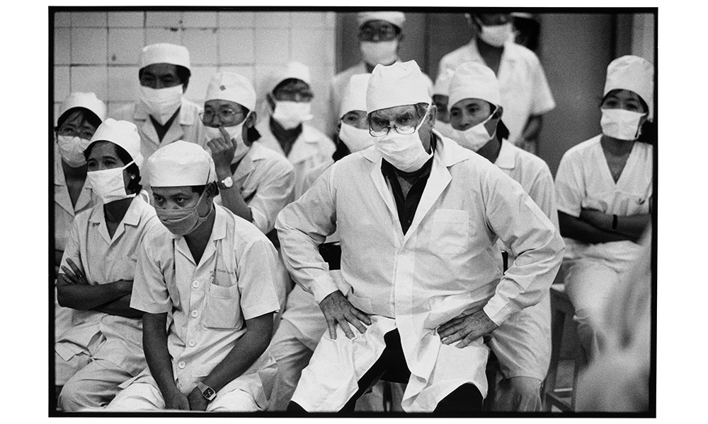 Fred Hollows in Vietnam training a new generation of ophthalmologists a few months before his death