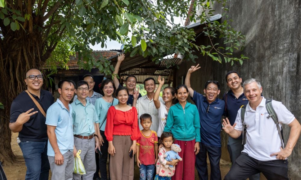 H'Nhi with The Fred Hollows Foundation team in Vietnam