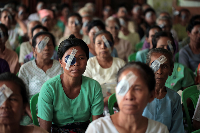 Women in Nepal after having their sight restored