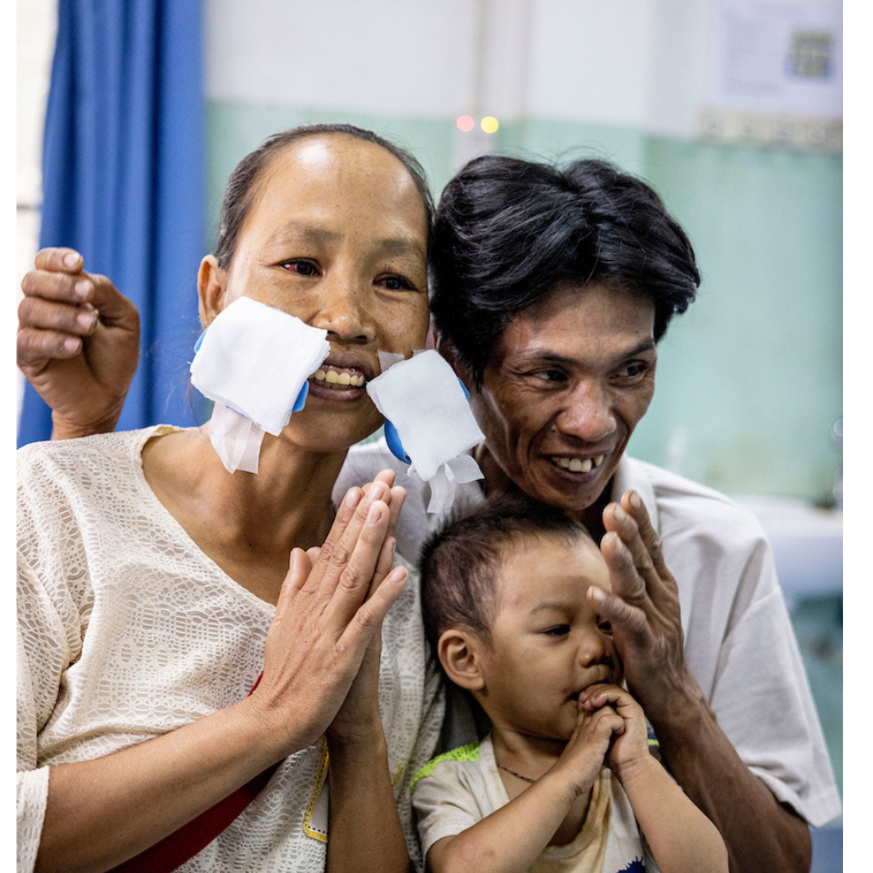 Laos-Lien-2022-HeroBanner-960x960_V2.png